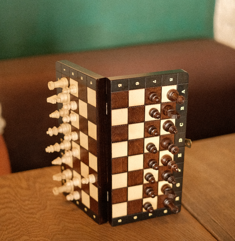 ÉCHECS, DAMES & BACKGAMMON