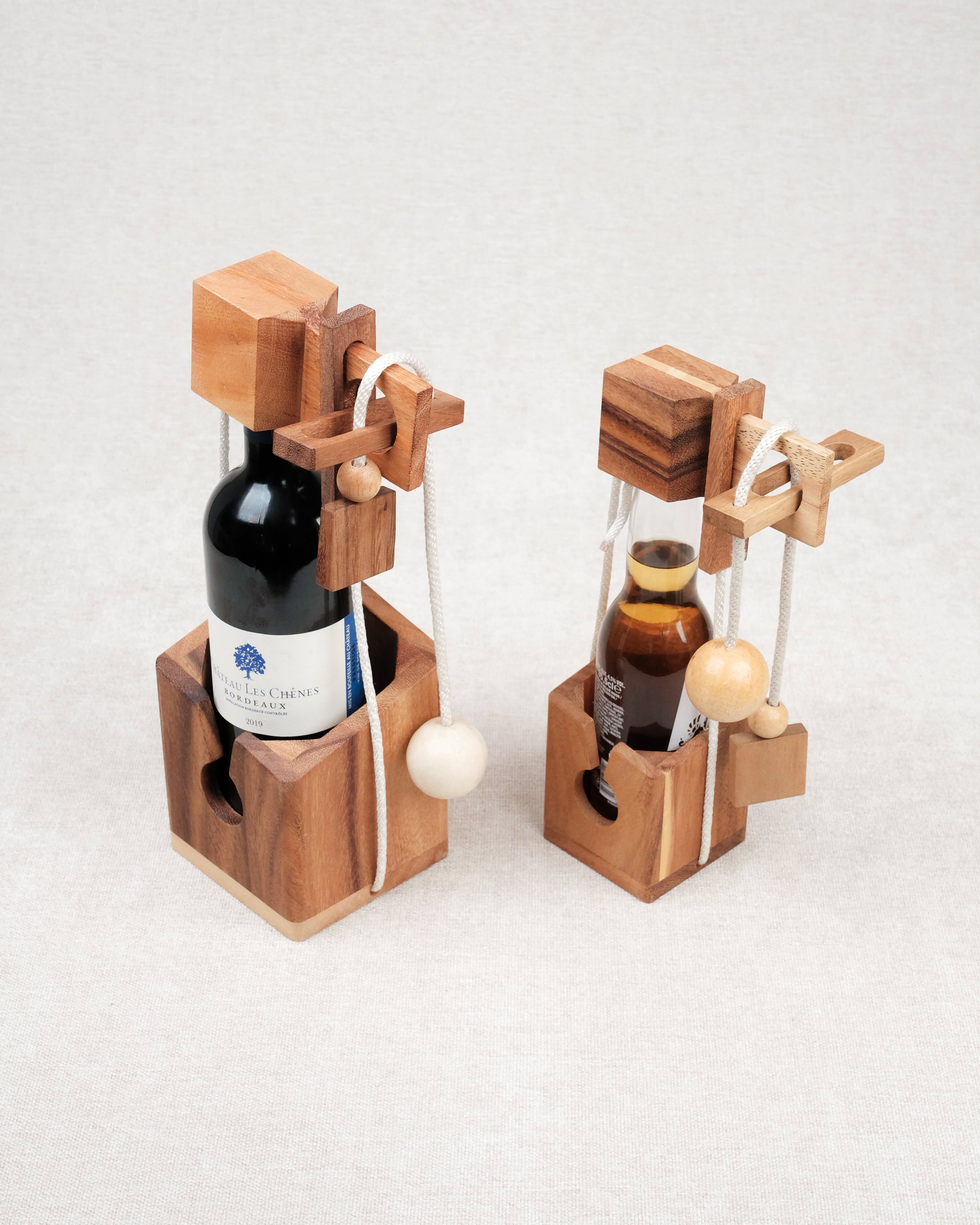 Modèle grand et petit de casse-tête bouteille en bois – Jeux Faugère
