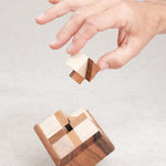 Produit démonté : 24 Triangles démonté – casse-tête bois niveau intermédiaire