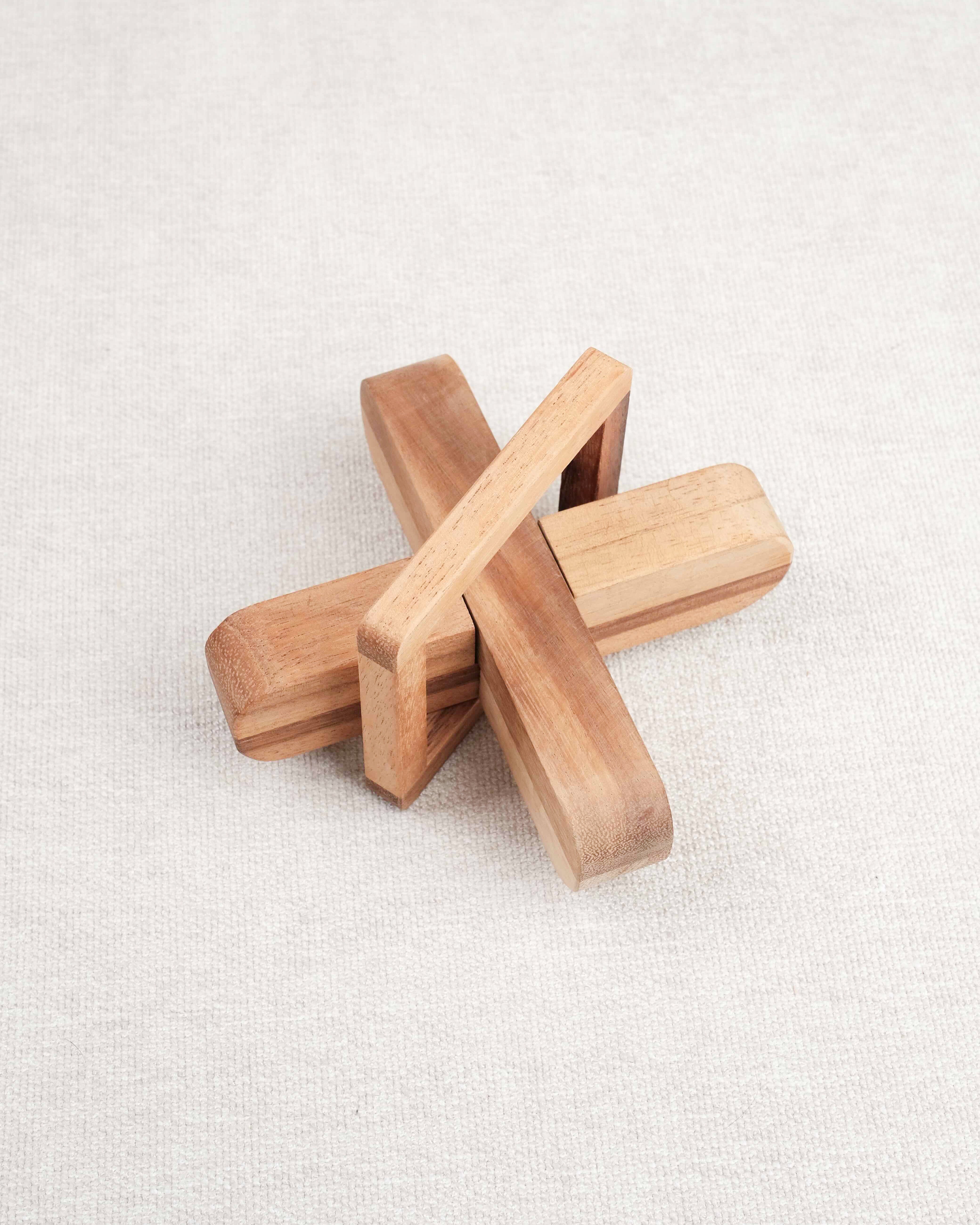 Casse-tête en bois L’X assemblé – Puzzle à démonter/remonter Jeux Faugère