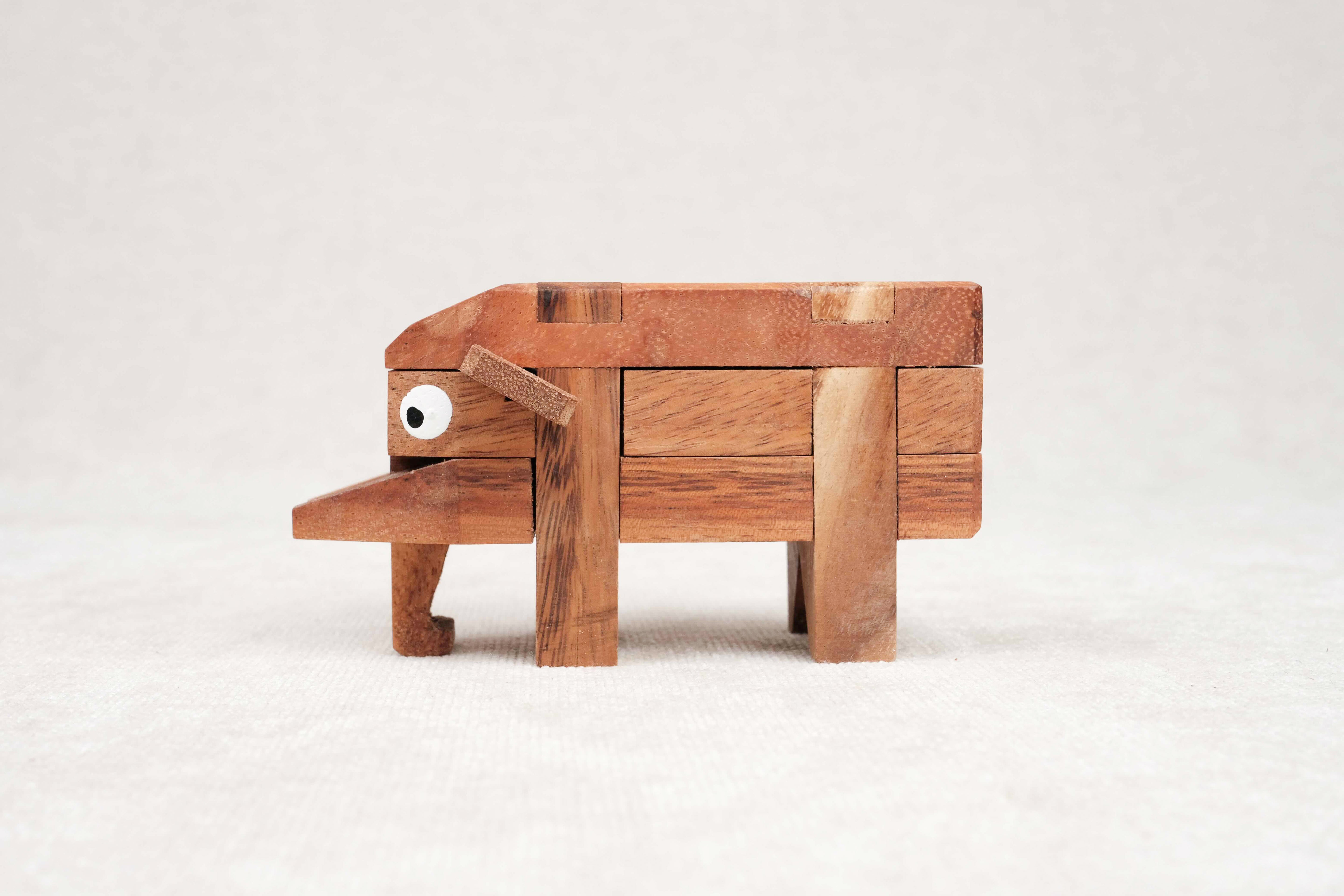 Casse-tête en bois L’Éléphant – vue de profil du puzzle animal