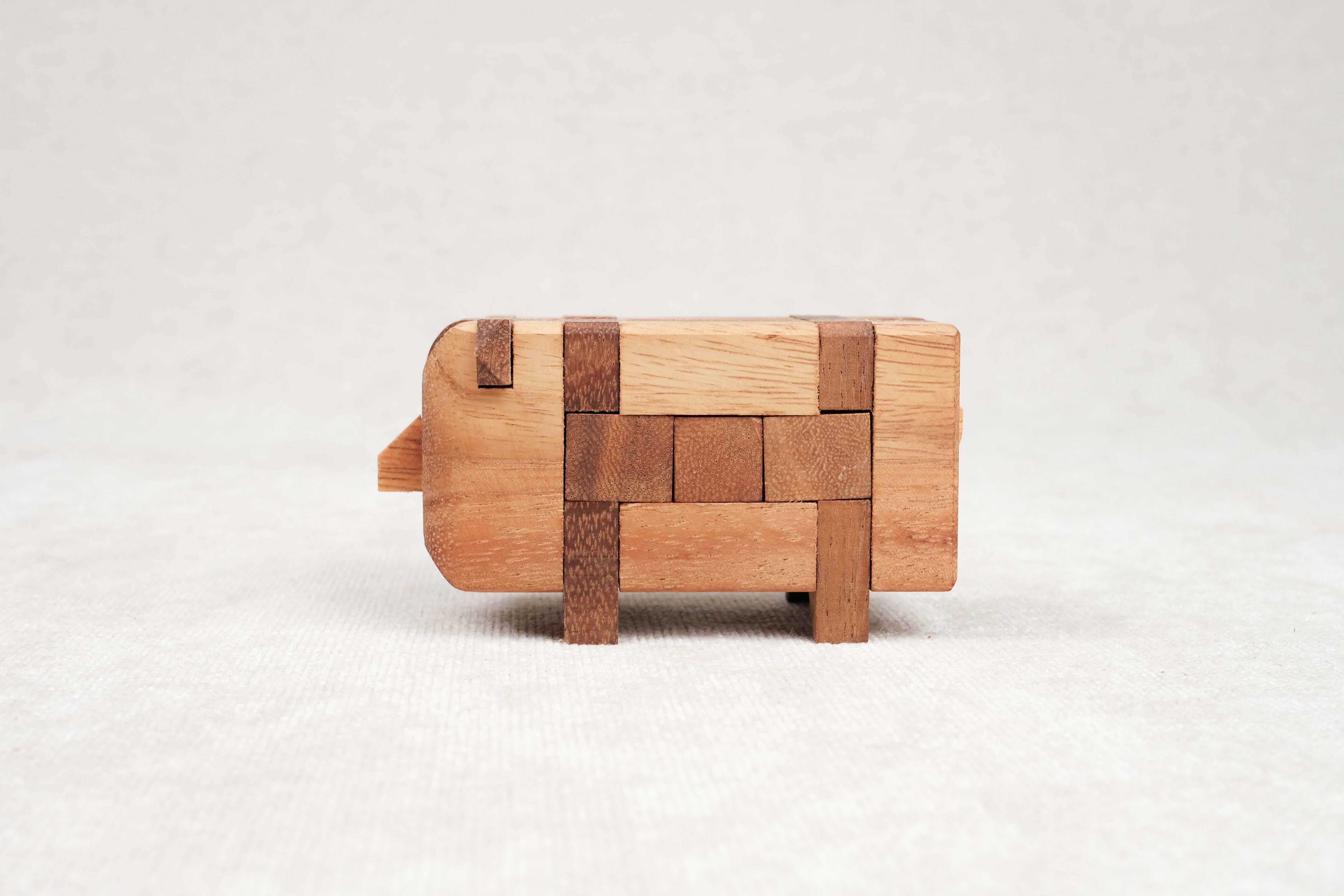 Casse-tête en bois Le Cochon – vue de profil du puzzle 3D