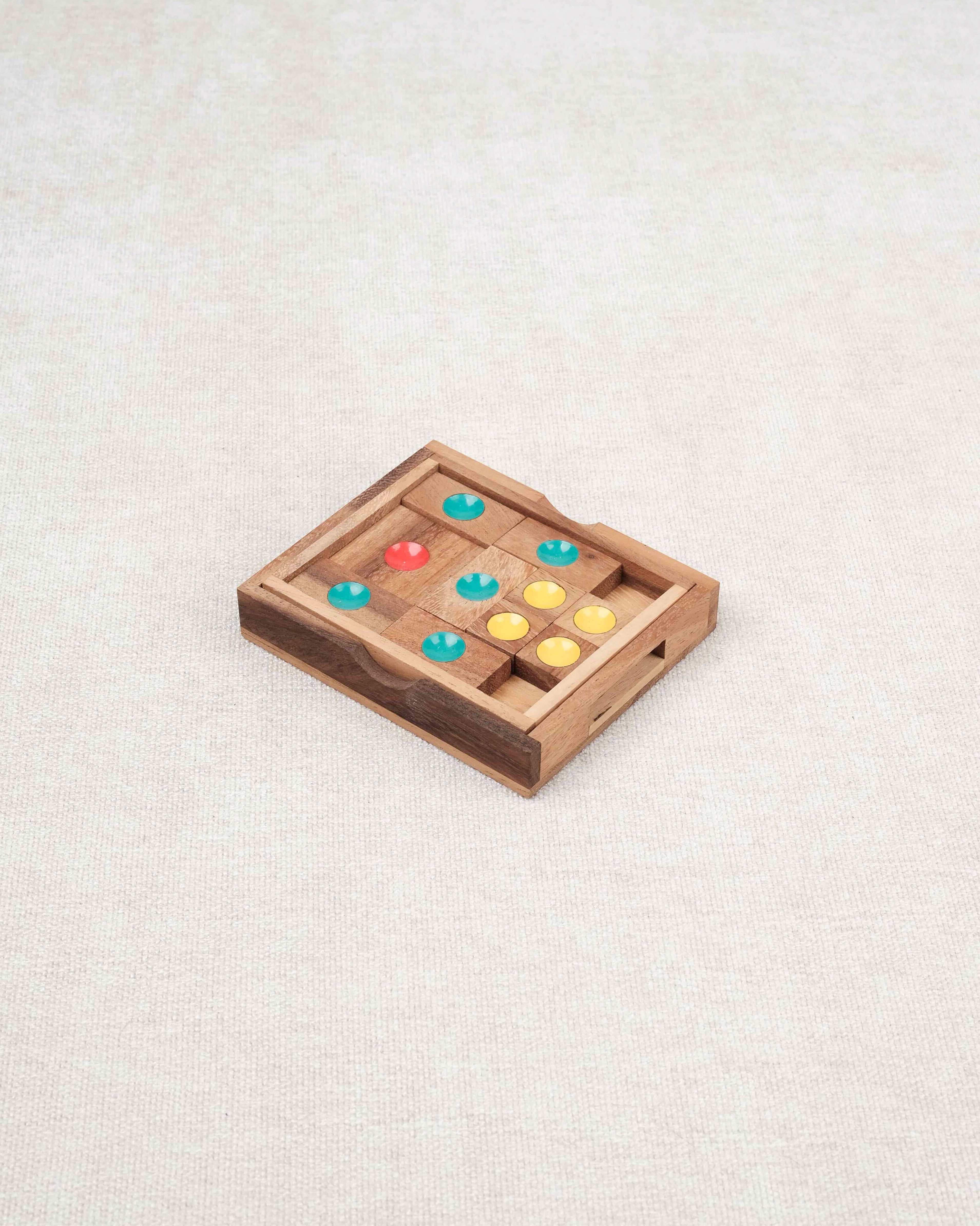 Casse-tête L’Âne rouge – M en bois – puzzle coulissant Jeux Faugère