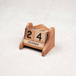 Calendrier perpétuel en bois avec cubes de date 24 décembre