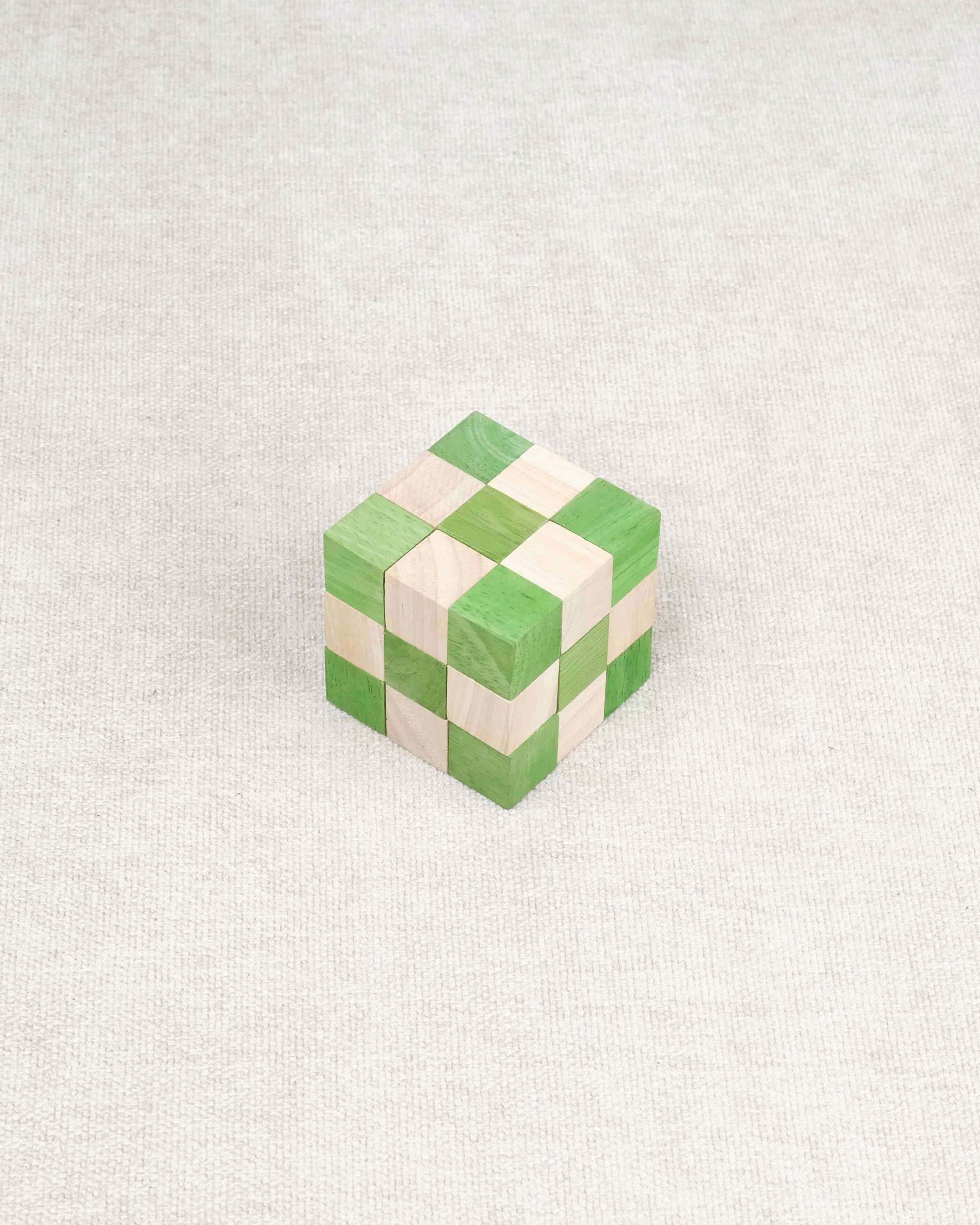 Casse-tête Cube Serpent vert en bois reconstitué – Jeux Faugère