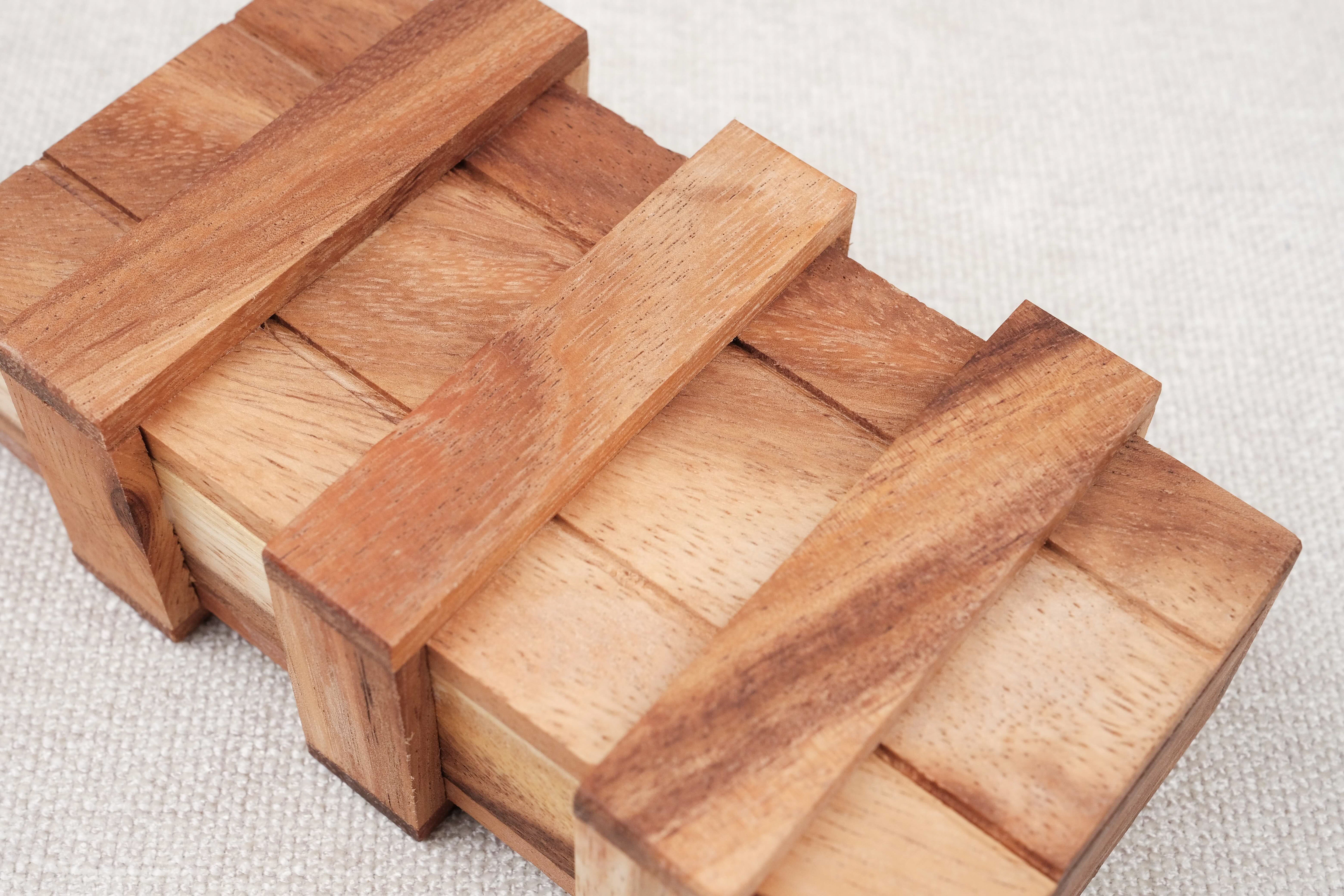 Casse-tête Double Boîte Secrète en bois avec 2 trappes cachées – Jeux Faugère