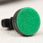 Pièce d’échec noire sculptée avec base feutrée verte Jeux Faugère