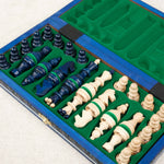 Coffret pliable d’échecs bleu en bois avec rangement individuel avec feutrine