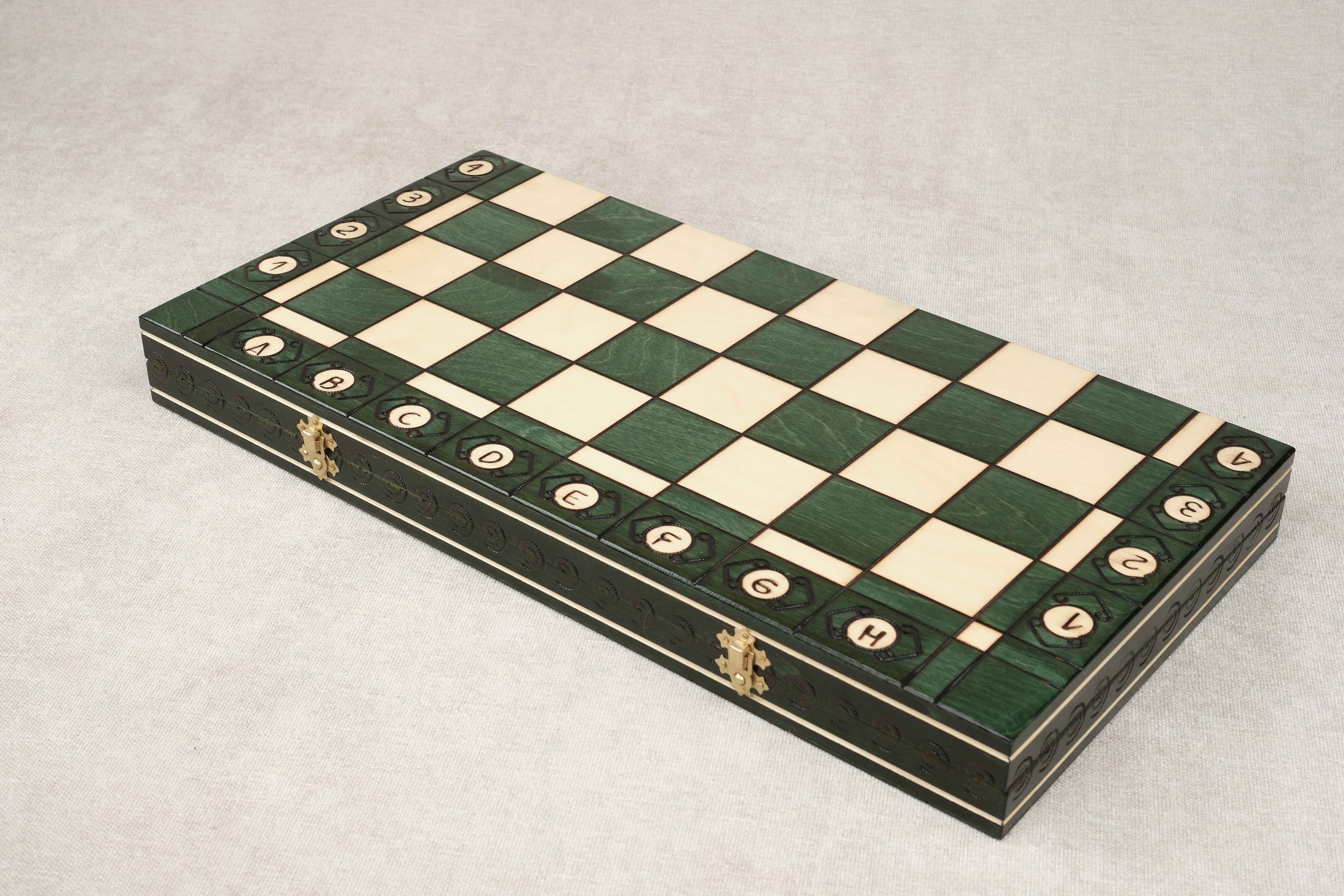 Échiquier XL vert en bois – plateau pliant fermé