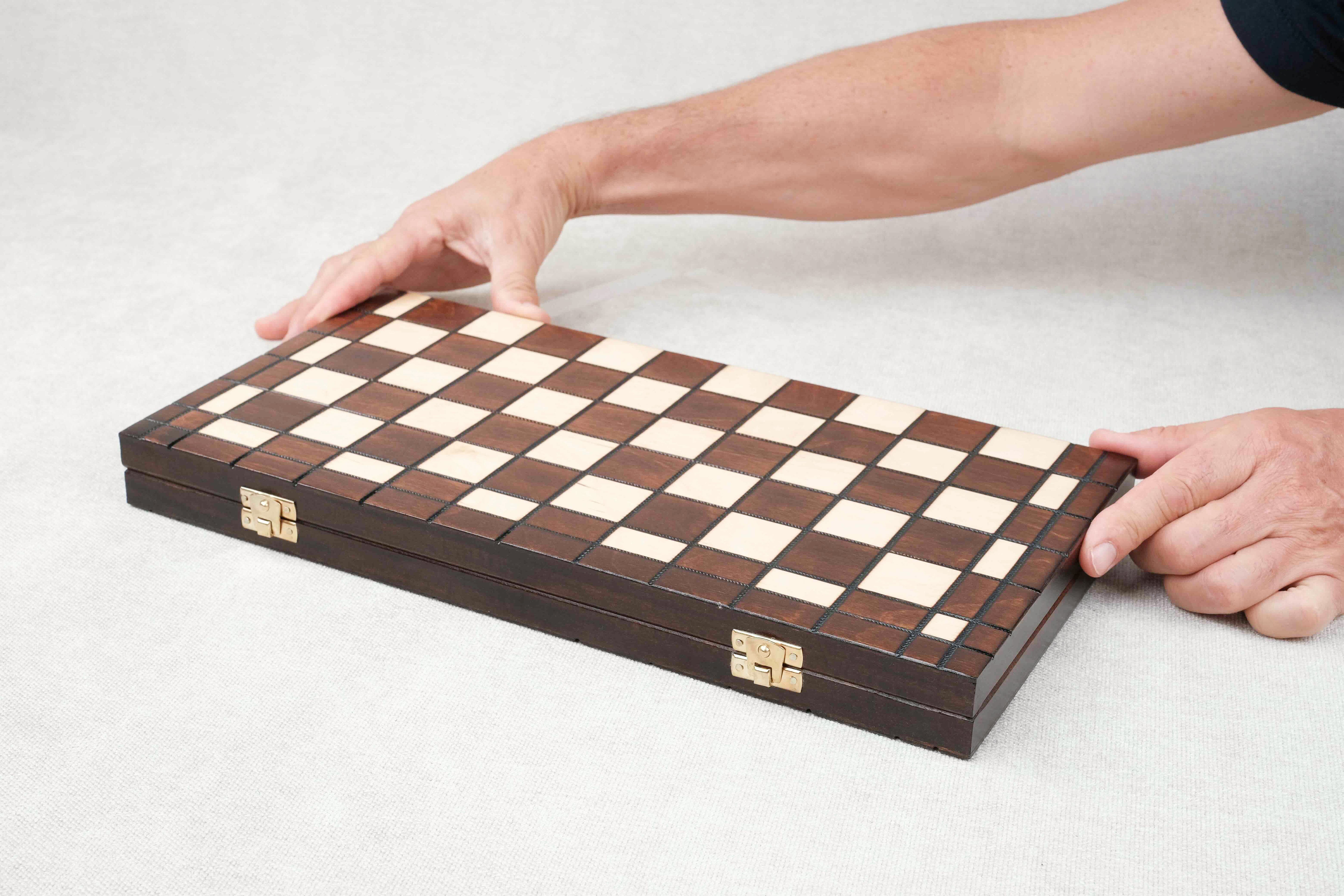 Coffret pliable de jeu de dames en bois marron format L