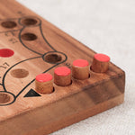 Plateau pions rouge de Tock 4 joueurs sérigraphié en bois foncé
