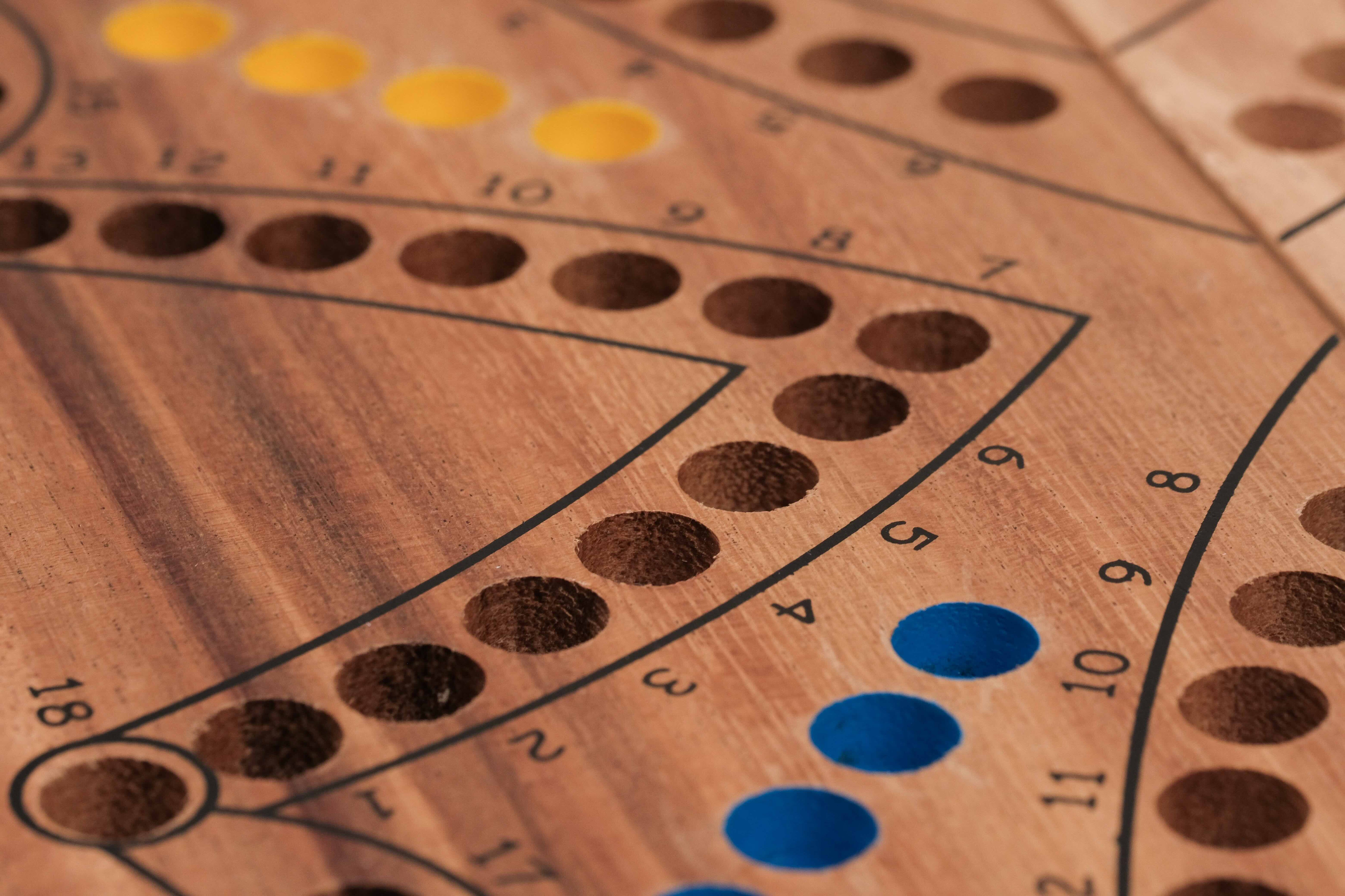 Plateau de Tock 4 joueurs sérigraphié en bois foncé