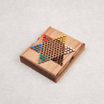 Coffret compact de Dames Chinoises M en bois fermé avec motifs étoile