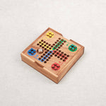 Plateau en bois du jeu des Petits Chevaux 4 joueurs