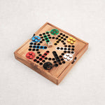 Plateau en bois du jeu des Petits Chevaux pour 6 joueurs