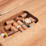 Compartiment de rangement avec pions et dé du jeu Barricade