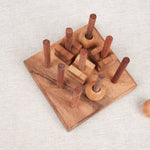 Partie en cours avec alignement des pions bois clair et foncé