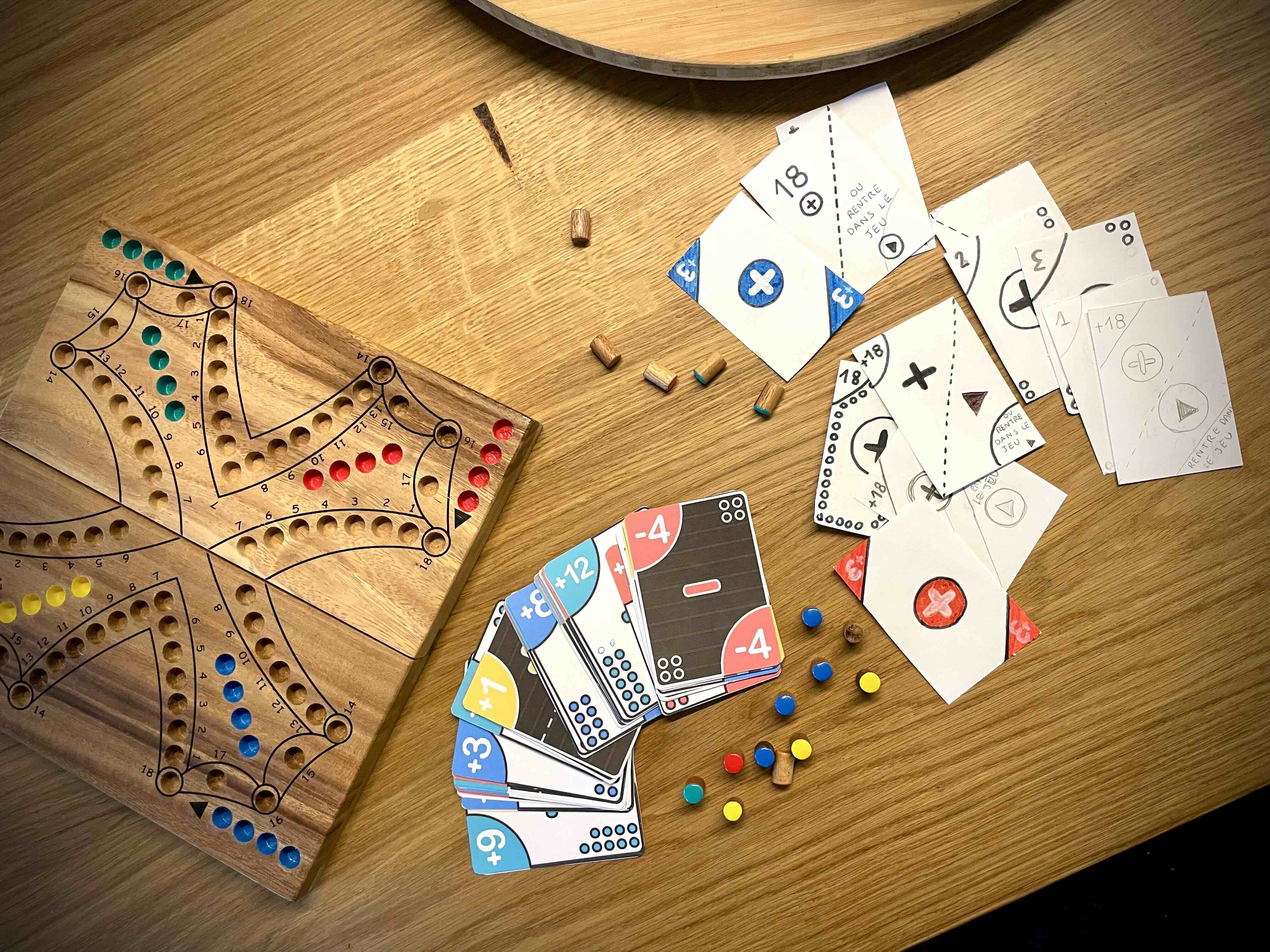 Un jeu de cartes unique pour le Tock : notre nouvelle création en approche !