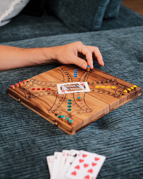 Jeu de Tock en bois Jeux Faugère – stratégie et convivialité en famille, article du blog