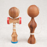 Comparatif entre bilboquet Kendama et bilboquet Goutte côte à côte