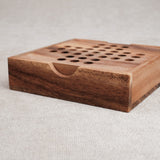 Boîte de rangement fermée du solitaire format voyage