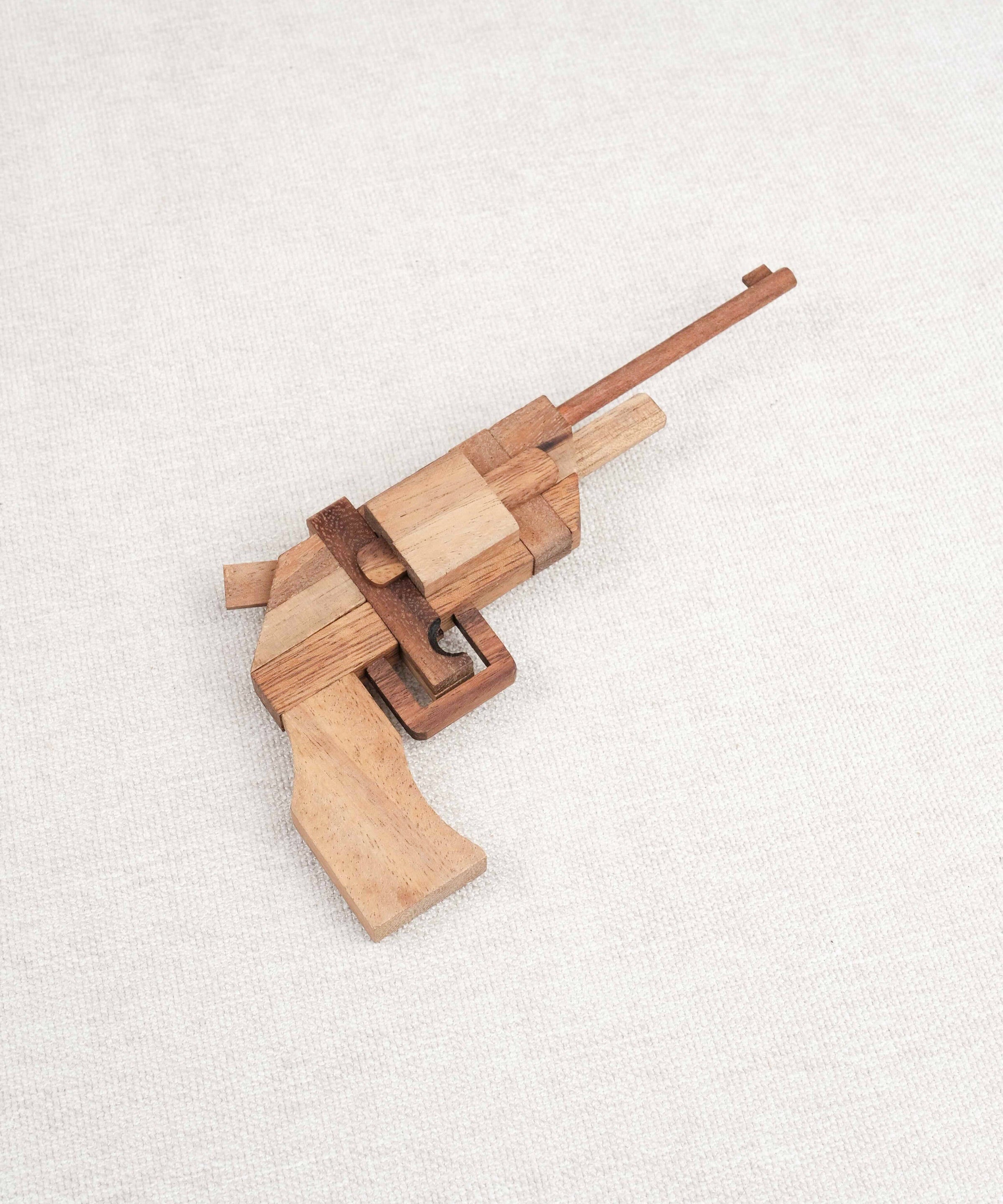 Casse-tête en bois Le Pistolet – puzzle 3D original à démonter et remonter