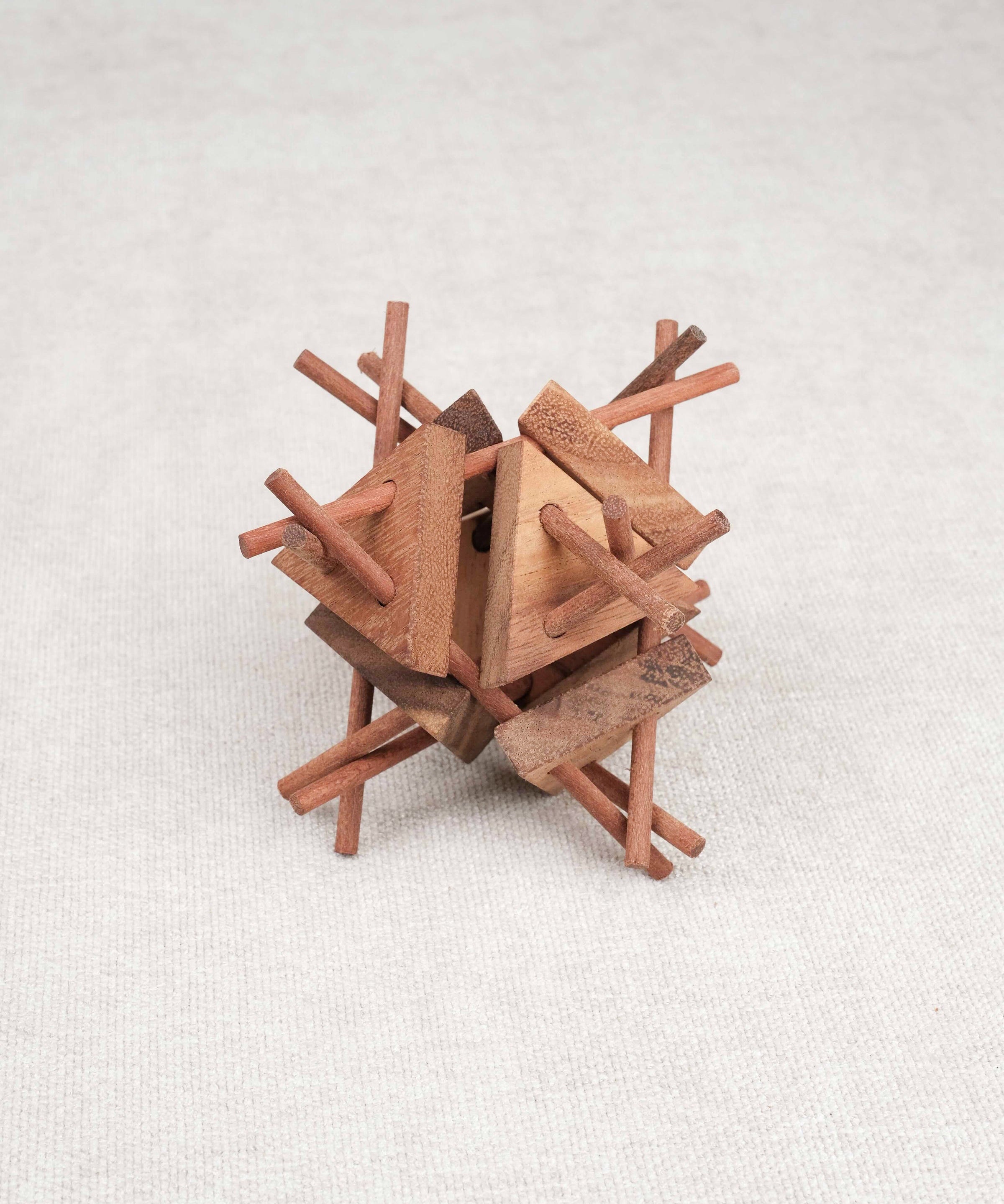 Casse-tête en bois Super Tipi – puzzle 3D à démonter et remonter