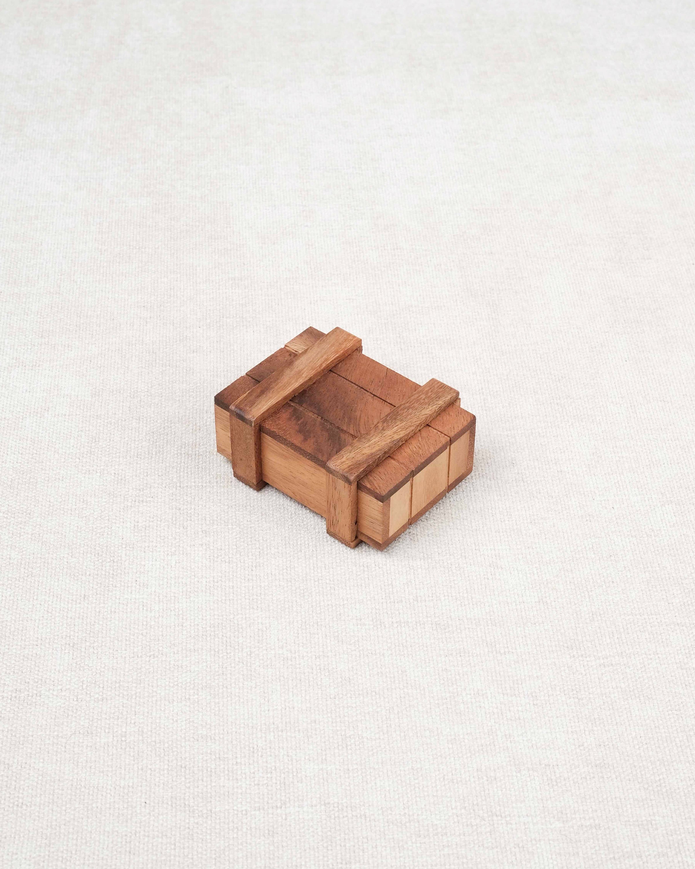 Boîte Secrète en bois fermée – Best-seller casse-tête Jeux Faugère