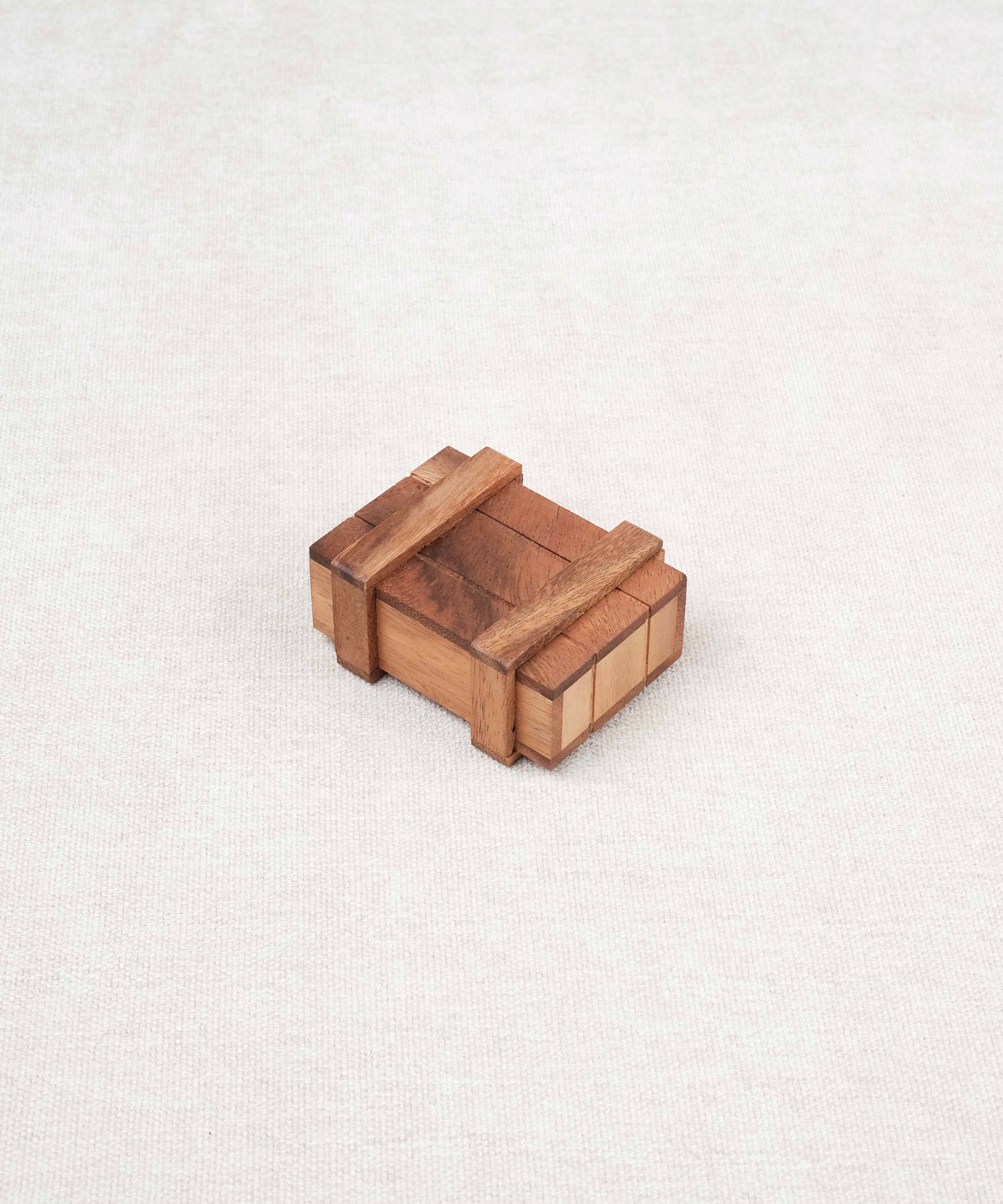 Boîte Secrète en bois fermée – Best-seller casse-tête Jeux Faugère