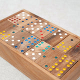 Pièces du Domino 9 en bois gravées avec points colorés – Jeux Faugère