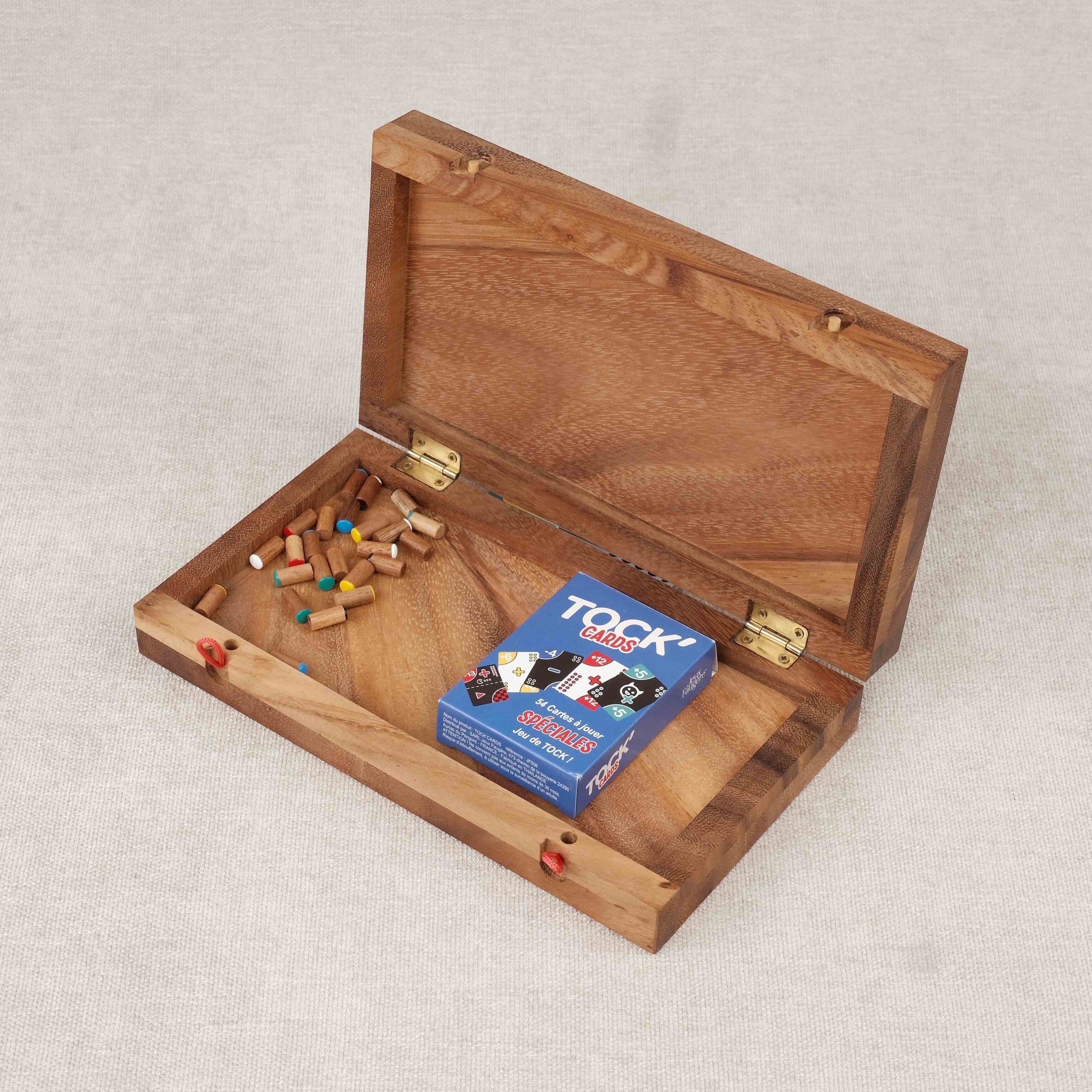 Jeu de Tock en bois avec Tock'CARDS® – coffret refermable avec plateau et cartes