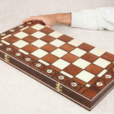 Coffret fermé d’échecs XL en bois marron clair