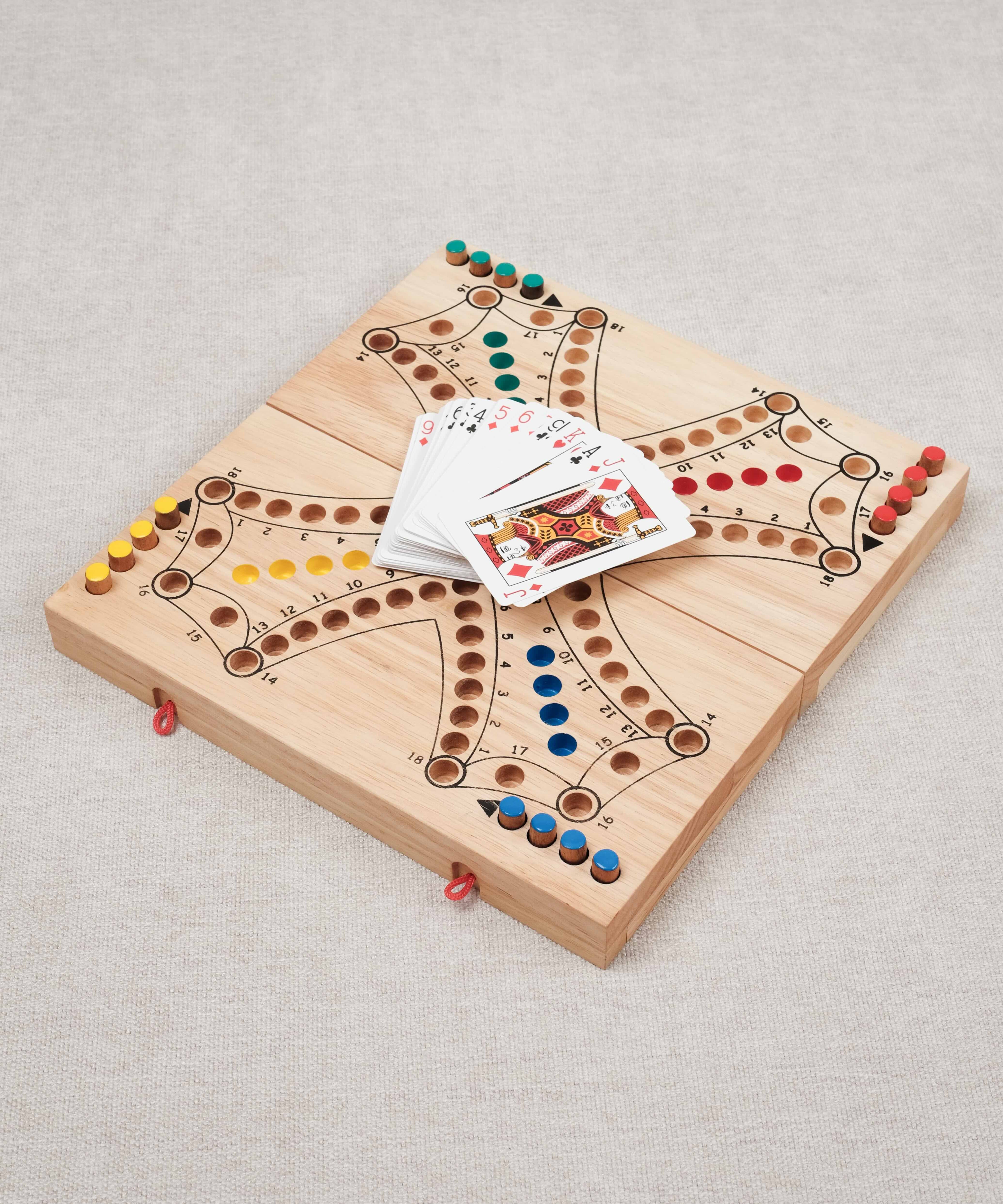 Coffret en bois clair du jeu de Tock 4 joueurs format L