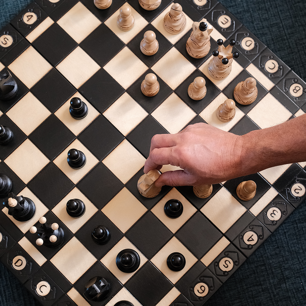ÉCHECS, DAMES & BACKGAMMON